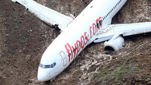 Trabzon’da Pistten Çıkan Uçağın Pilotu: “ Uçak Birden Hızlandı”