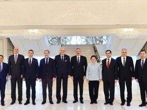 Aliyev Tbmm Heyetini Kabul Etti