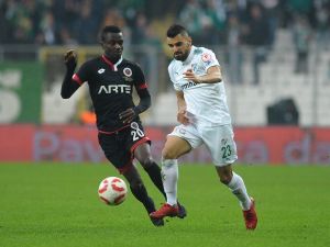 Kıran Kırana Geçen Tur Gençlerbirliği’nin