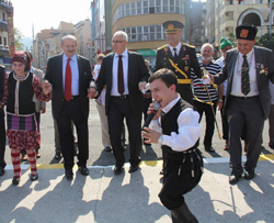 Rize'de Horon'lu 30 Ağustos Zafer Bayramı Kutlaması