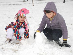 Bolu’da Okullara Kar Tatili
