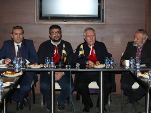 Aziz Yıldırım Üyelerle Bir Araya Geldi