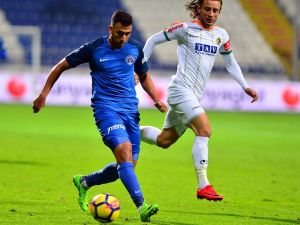 Kasımpaşa Evinde Alanyaspor‘u Devirdi