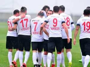 Ümraniyespor Gol Oldu Yağdı