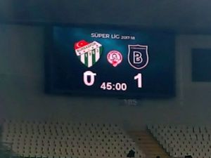 Başakşehir İlk Yarıyı Önde Kapattı