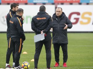 Galatasaray’da Gomis Şoku