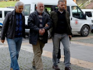 Giresun’da Baygın Köpeği Ölmesi İçin Otoyola Atan Şahıs Tutuklandı