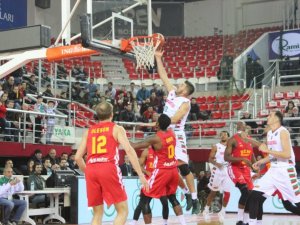 Pınar Karşıyaka, Murcia’ya Geçit Vermedi
