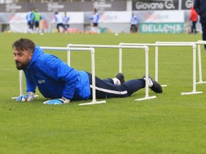 Trabzonspor’da Onur’un Performansı Tartışılıyor