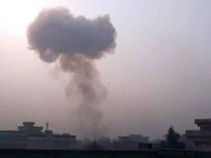 Afganistan’da Bomba Yüklü Araç Patlatıldı