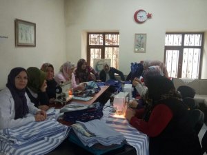 Atık Kumaşlar İhtiyaç Sahiplerine Yastık Oldu