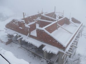 Eren’in Ailesinin Evi Yükseliyor