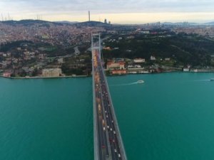 İstanbul Boğazı Turkuaza Boyandı