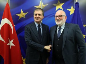 Ab Bakanı Çelik, Timmermans İle Görüştü