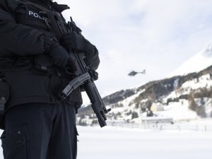 Davos’ta Trump Önlemleri