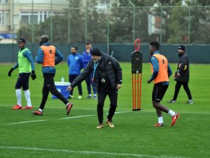Alanyaspor’da Bursaspor Mesaisi Sürüyor
