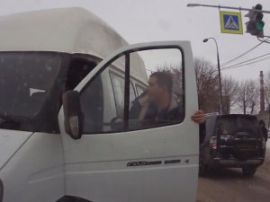 Alkollü Sürücüyü Böyle Durdurdu