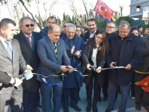 Aziz Yıldırım, Edremit’te Pota Açtı