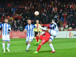 İlk Yarıda 2 Gol Var