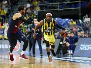Fenerbahçe Doğuş, Barcelona’yı Devirdi