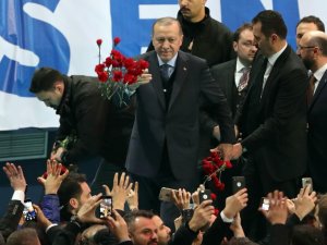 Erdoğan’a, "Reis Bizi Afrin’e Götür" Tezahüratı