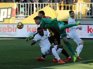 İzmir’de Golü Beraberlik