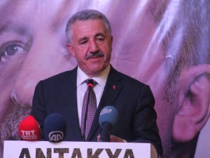 "Burnumuzun Dibinde Terör Koridoru Oluşturulmasına Sessiz Kalacak Değiliz"