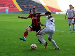 Gazişehir Gaziantep Rahat Kazandı