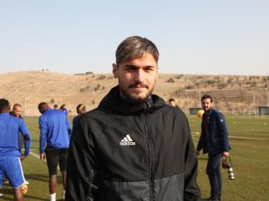 Batuhan Altıntaş Karadeniz Ekibine Kiralandı