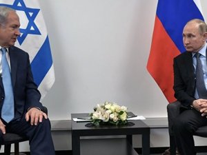 Putin İle Netanyahu Bir Araya Geldi