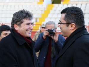 Gümüşhanespor’un Yeni Teknik Direktörü Güvenç Kurtar