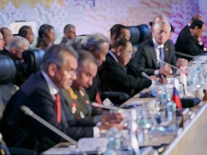 Suriye Ulusal Diyalog Kongresinde İki Komite Oluşturuldu