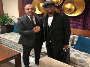 Samuel Eto’o Mesajı Verdi: Geliyorum