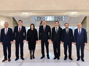 Bakan Sarıeroğlu, İlham Aliyev İle Görüştü
