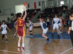 Galatasaray Farklı Kazandı