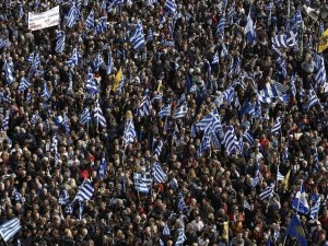 Atina’da Makedonya Protestosu