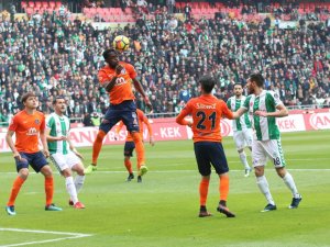 Lider Konya’da 2 Puan Bıraktı