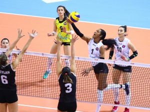 Halkbank Beşiktaş’ı Mağlup Etti