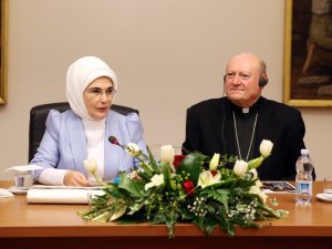 Emine Erdoğan’dan Vatikan’da Konuştu