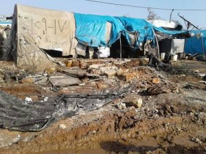 Pyd’li Teröristler Mülteci Kampına Saldırdı: 3 Ölü