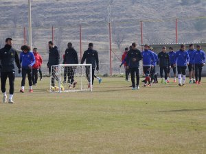 Evkur Malatyaspor Çıkışa Geçmek İstiyor