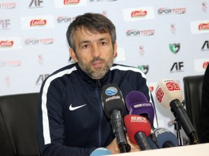 Denizlispor Erginer İle Yollarını Ayırdı