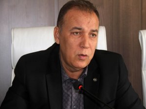 "Kolay Yolu Seçip İstifa Etmedim"