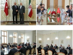 Dışişleri Bakanı Çavuşoğlu, İran’da Mevkidaşıyla Görüştü