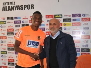 Alanyaspor, Fofana İle Sözleşme Yeniledi