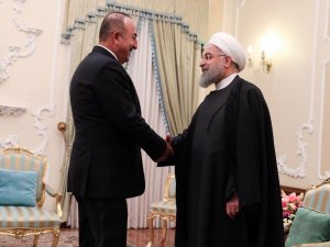 Dışişleri Bakanı Çavuşoğlu, İran Cumhurbaşkanı İle Görüştü