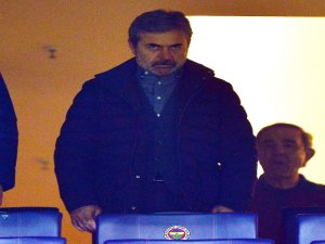 Aykut Kocaman Tribünde