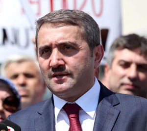 Ak Parti İstanbul İl Başkanı İstifa Etti