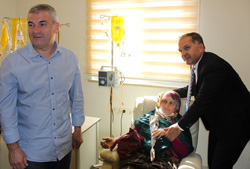 Rizespor’dan Onkoloji Hastanesine Ziyaret