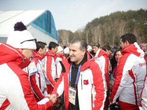 Bakan Bak Olimpiyat Köyünü Ziyaret Etti